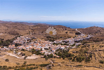 Πανοραμική άποψη του παραδοσιακού χωριού της Δρυοπίδας